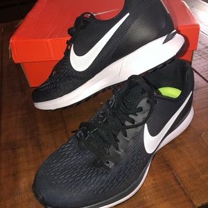 Nike Air Zoom Pegasus 34 Size 10